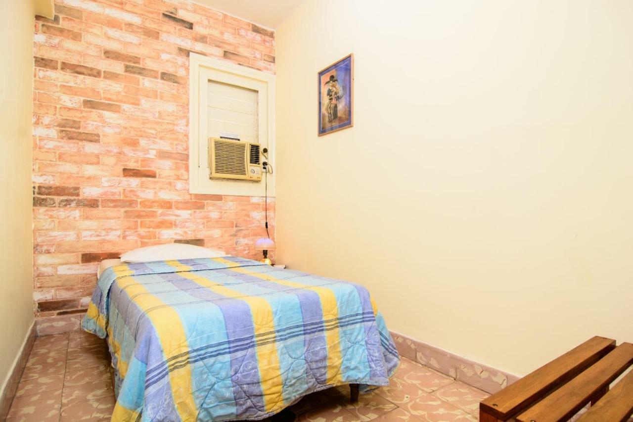 Apartment Doris Y Ruben Vedado Havana City ภายนอก รูปภาพ